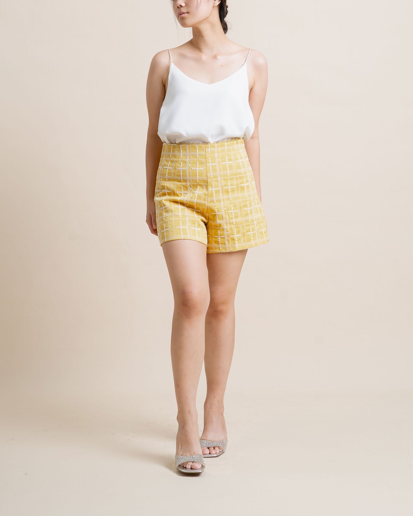 CNY Daffodil Embroidery Marigold Short Pants – 287205