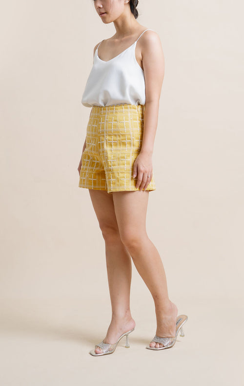 CNY Daffodil Embroidery Marigold Short Pants – 287205
