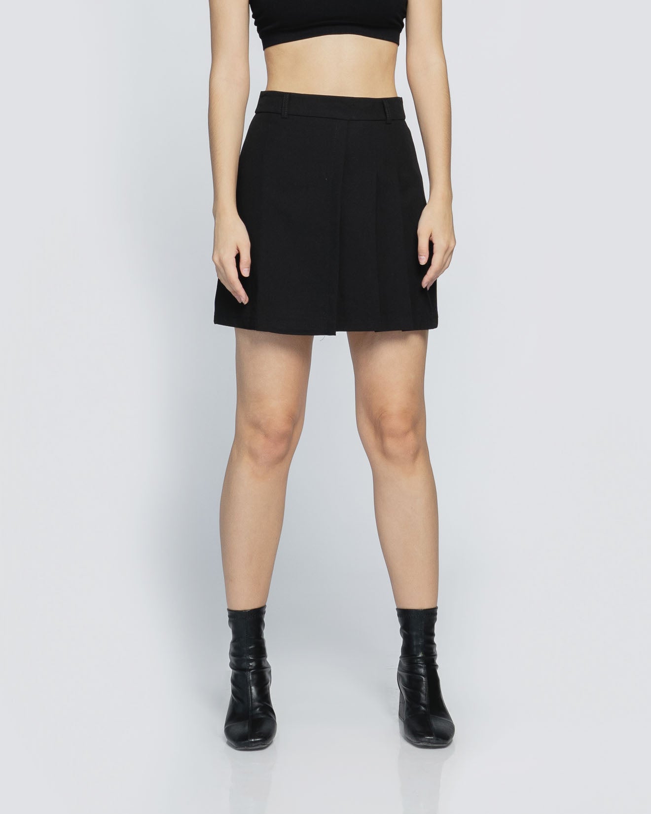 Arina Half Pleats Black Skort - 288527