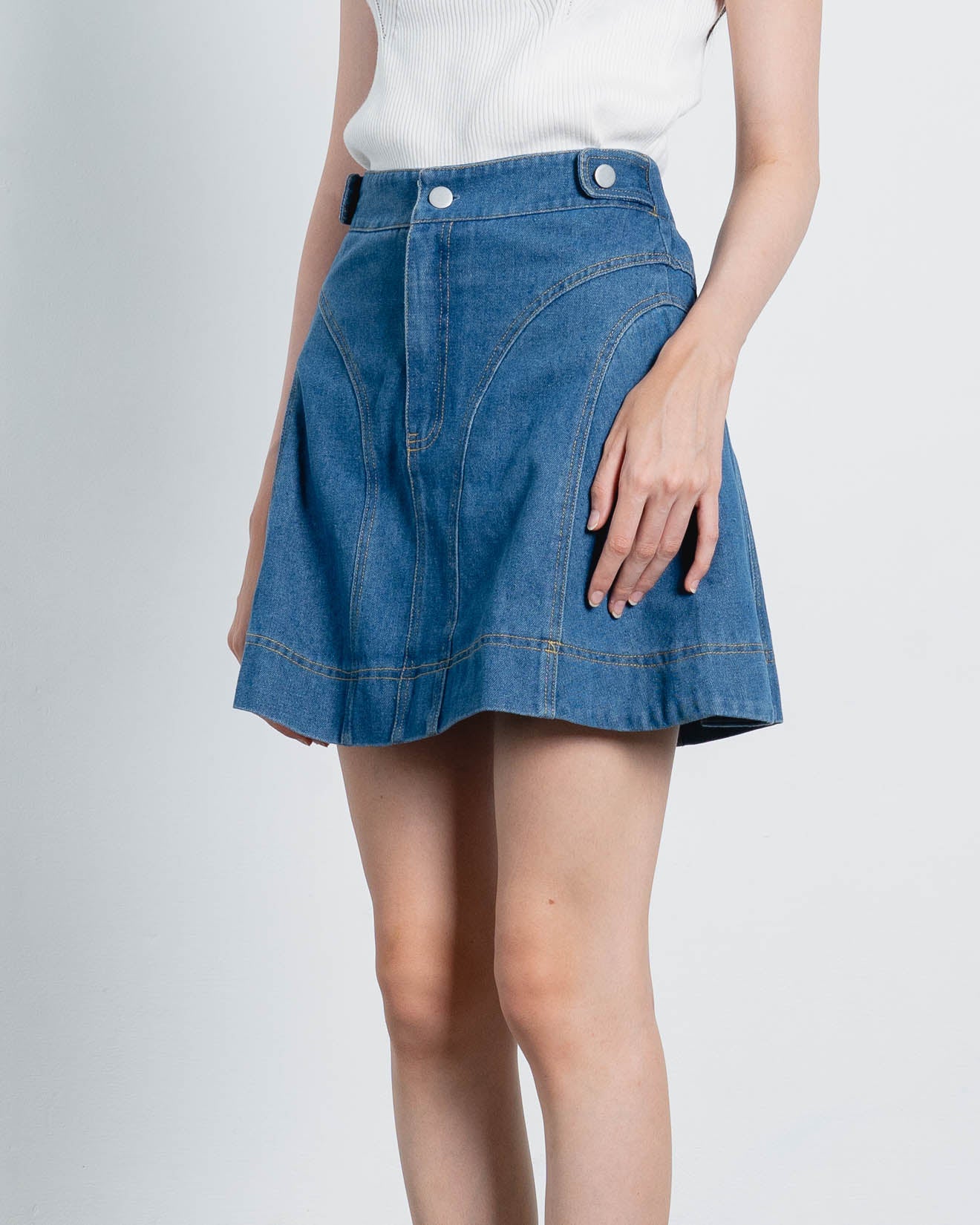 Acha Sinaga – Cayden A-Line Blue Denim Skort – 288917