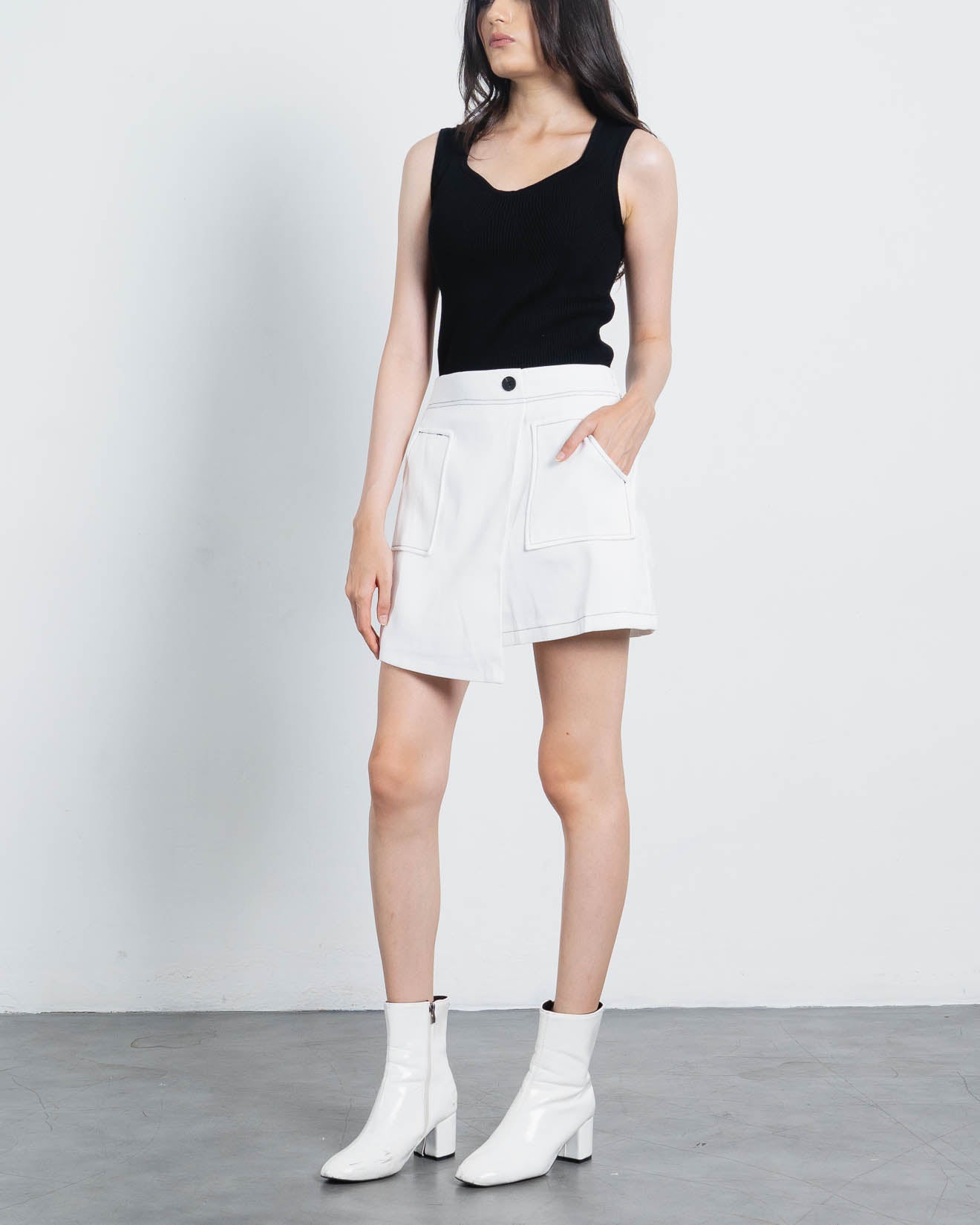 Acha Sinaga – Ara Wrap White Skort – 288977