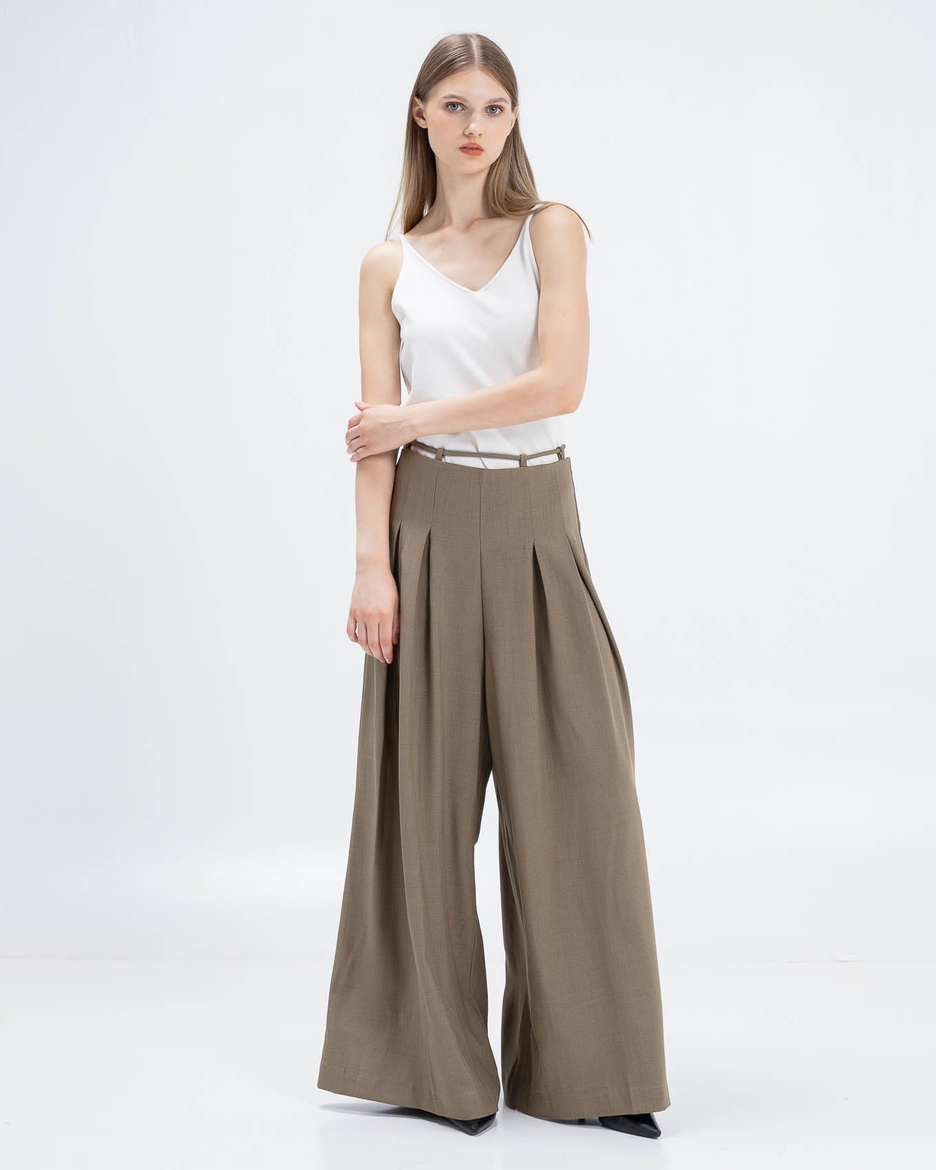 Narah Tie Belt Brown Pants – Celana Kulot Wanita - 289522