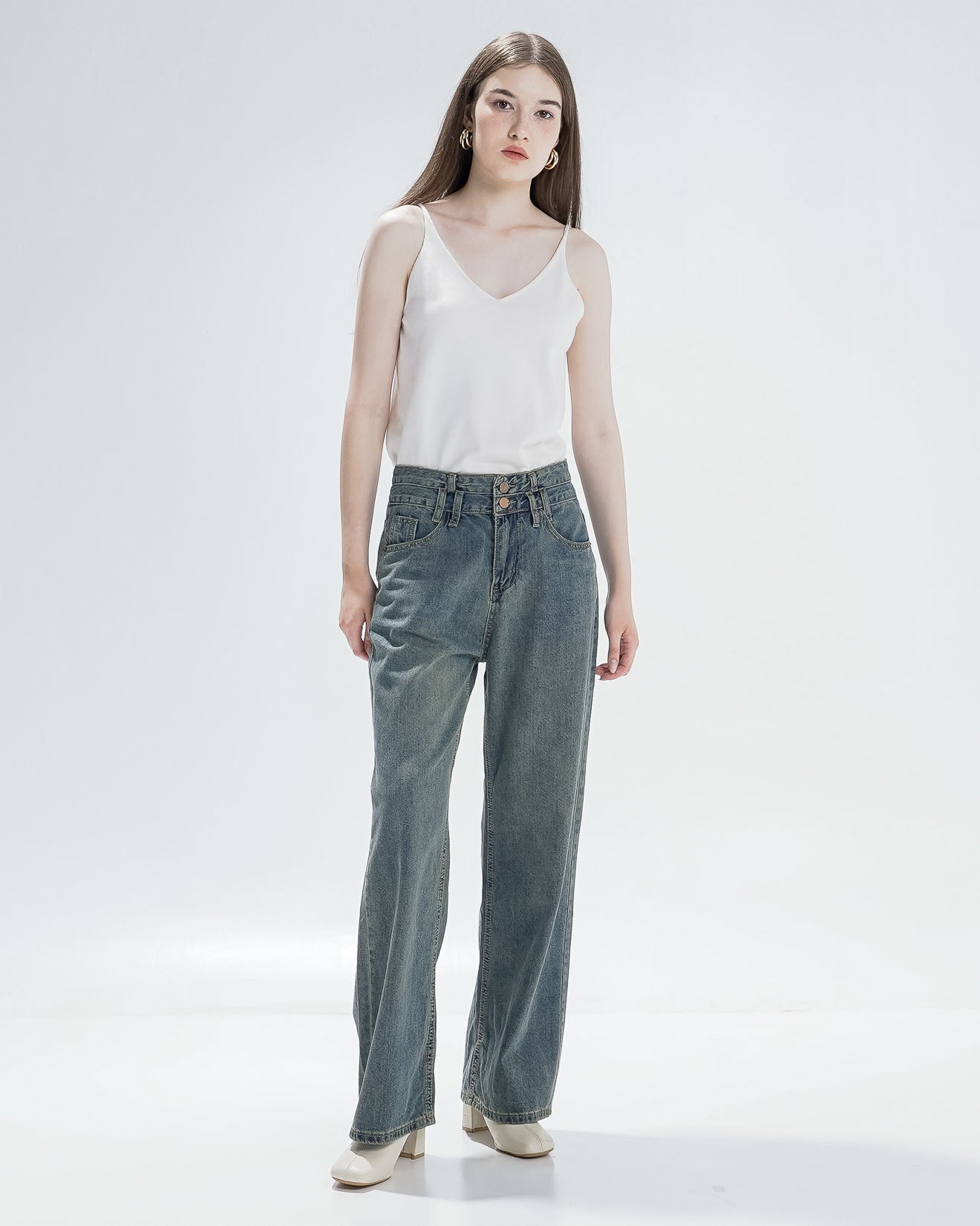 Riki Straight Light Denim Pants – Celana Jeans Wanita - 289816