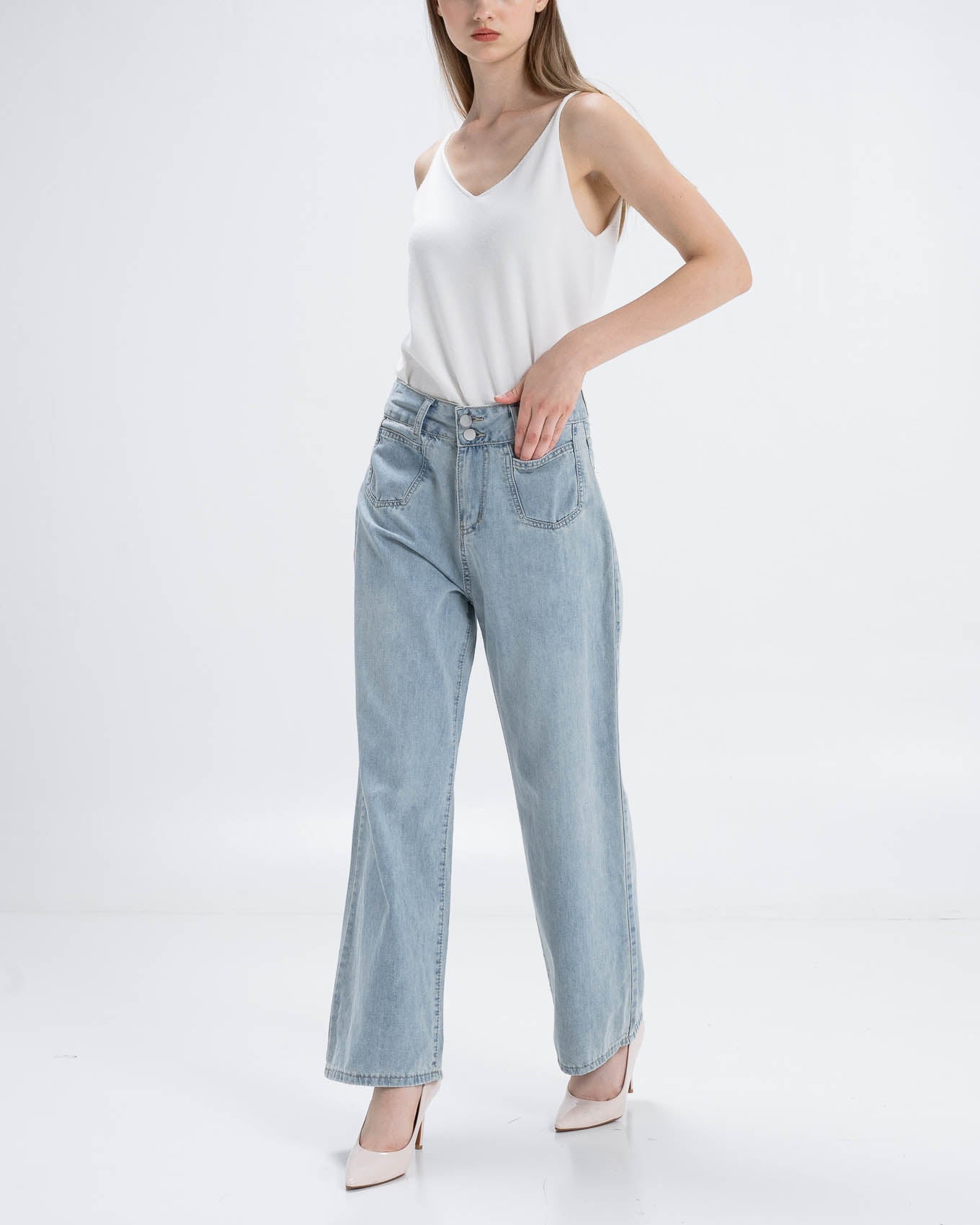 Lio Double Button Light Denim Pants – Celana Panjang Wanita Casual - 289822