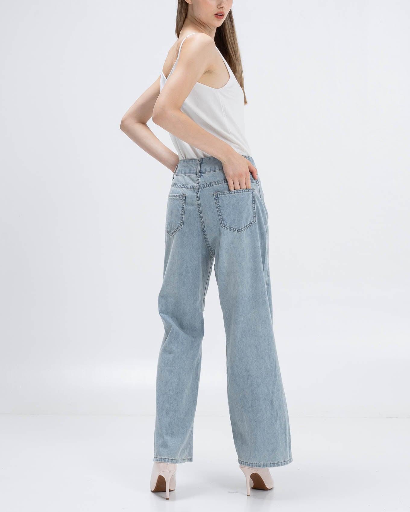 Lio Double Button Light Denim Pants – Celana Panjang Wanita Casual - 289822