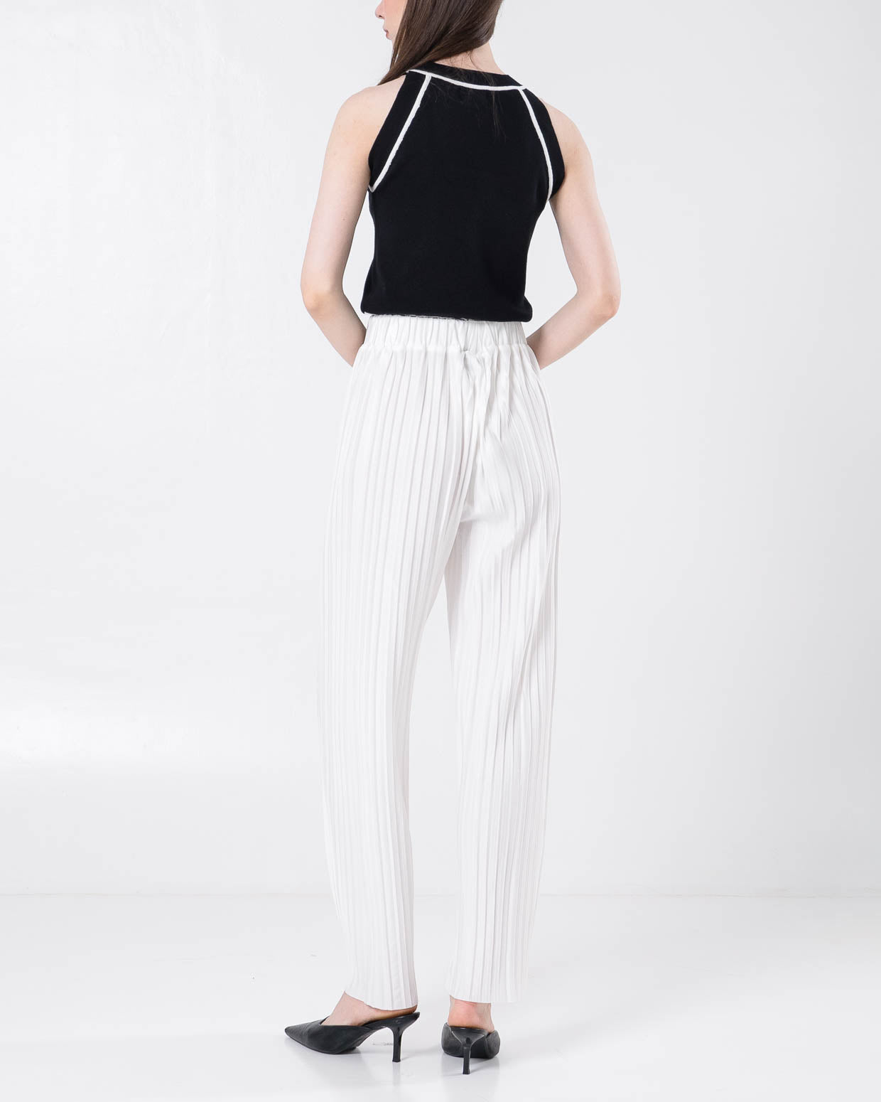 Peonies Pleats Wide White Pants – Celana Panjang Casual Wanita - 289905 ( RESTOCK )