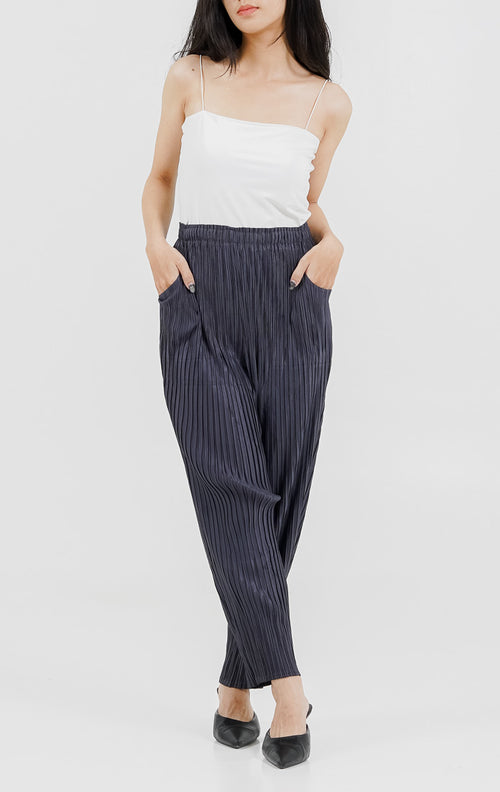 Celeste Pleats Pants Dark Grey – Celapa Panjang Wanita