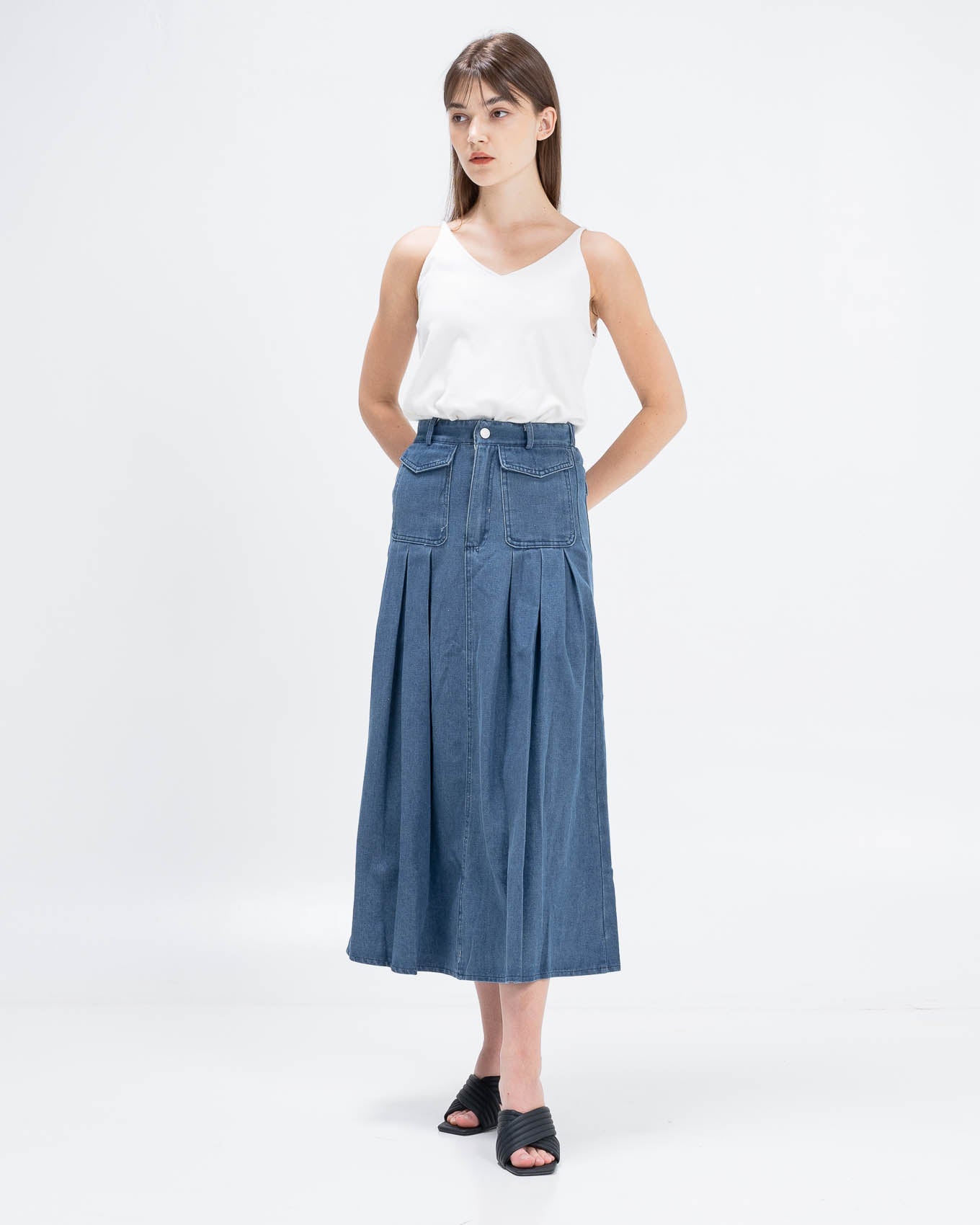 Trisha Boxy Denim Skirt – Rok Denim Casual Wanita - 289927