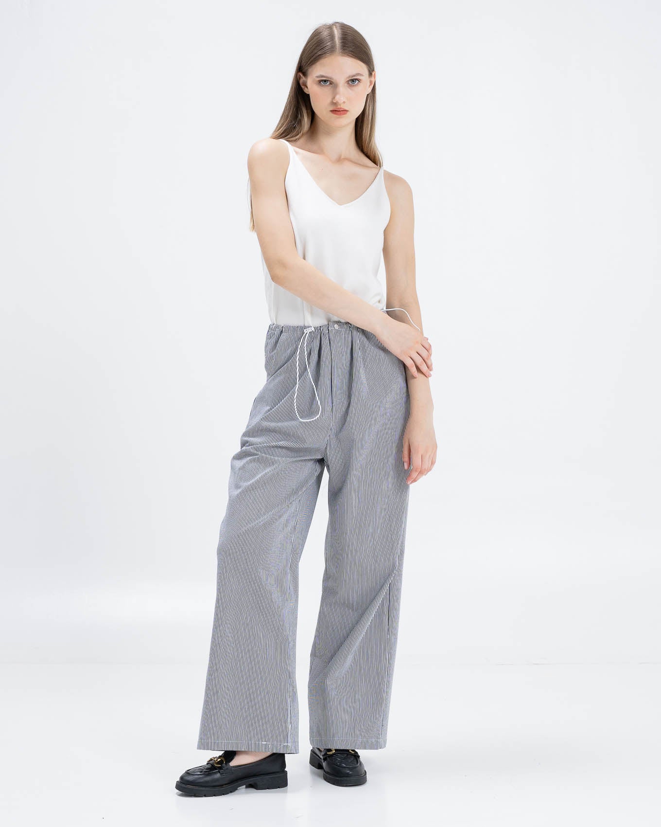 Caspian Stripped Cargo Black Pants – Celana Panjang Casual Wanita - 289934