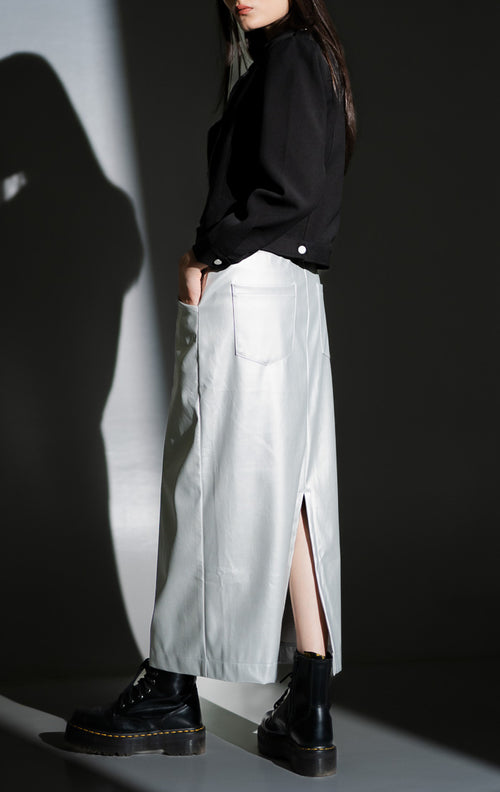 The Stage 26 Silver Skirt - Rok Midi Wanita Slit Leather Kekinian - 290900