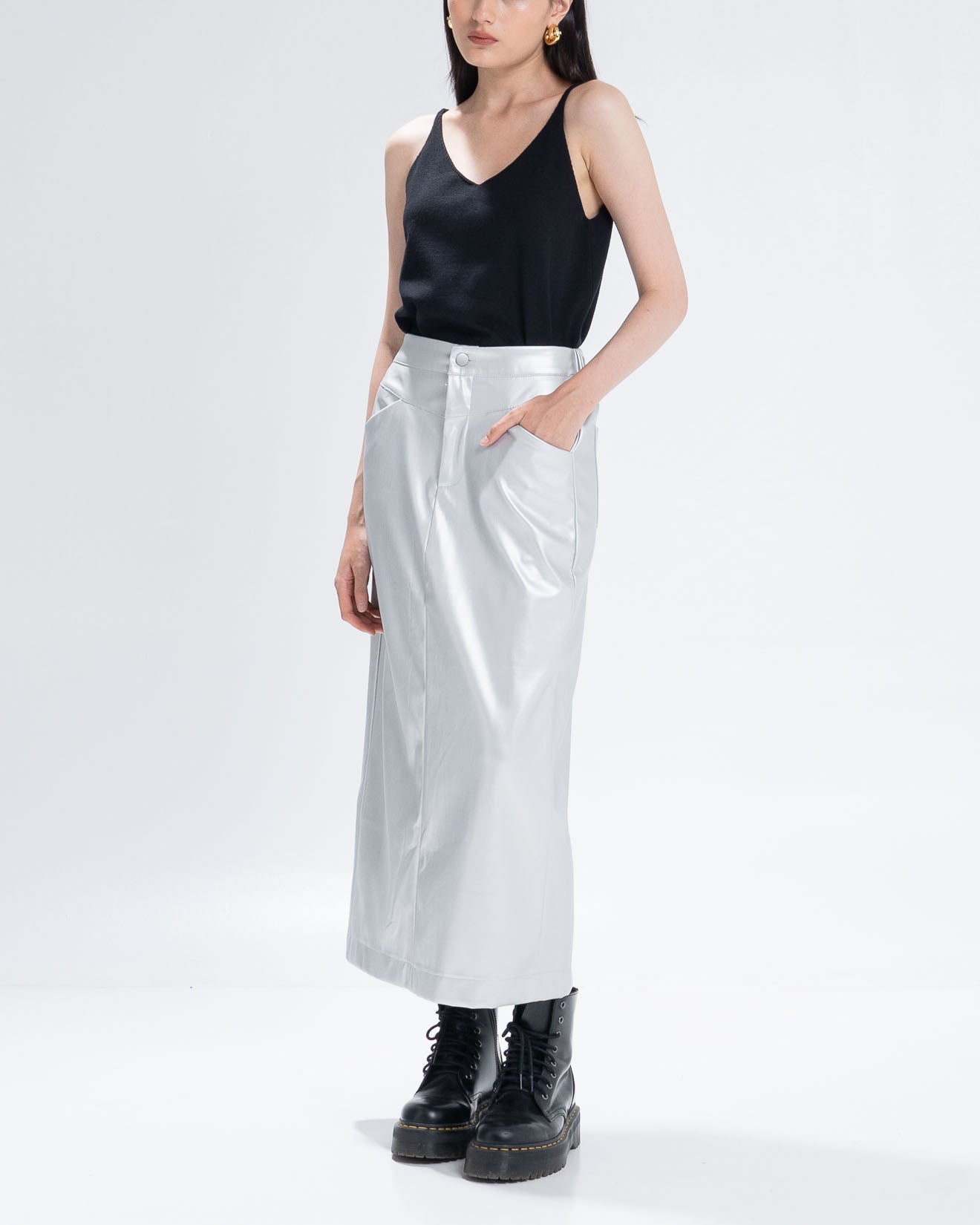 The Stage 26 Silver Skirt - Rok Midi Wanita Slit Leather Kekinian - 290900