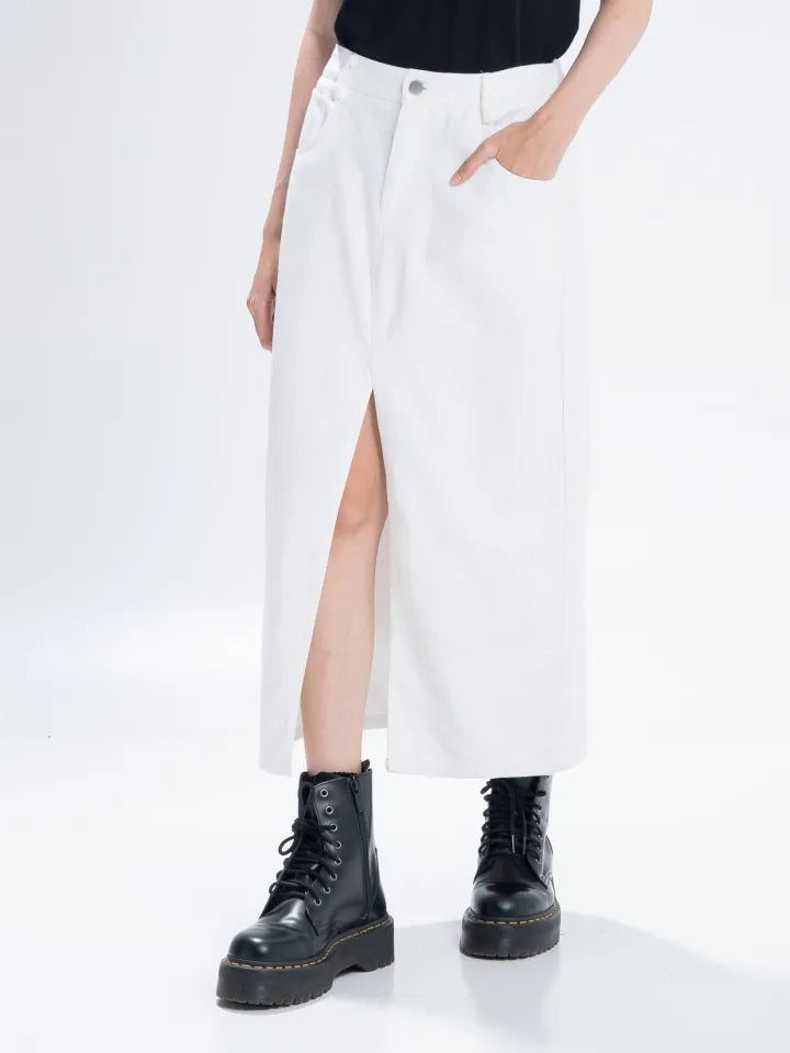 The Stage 28 Skirt White