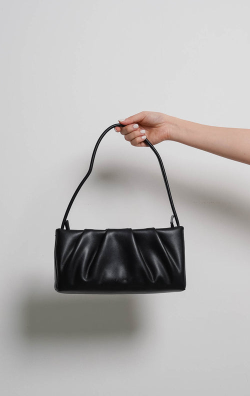 Lourie Bag Black - Tas Casual Wanita - 389001