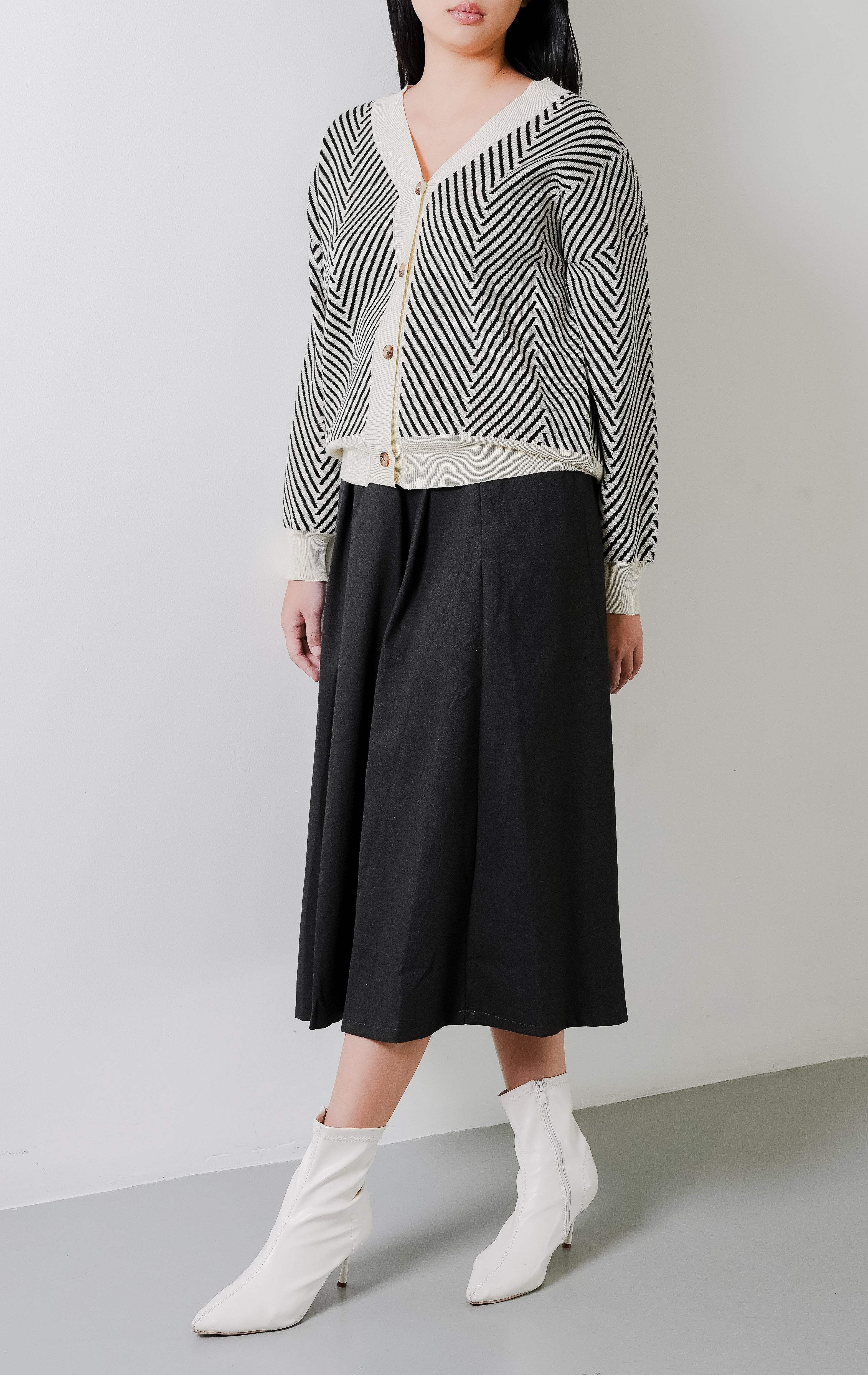 Adriana Cardigan Black