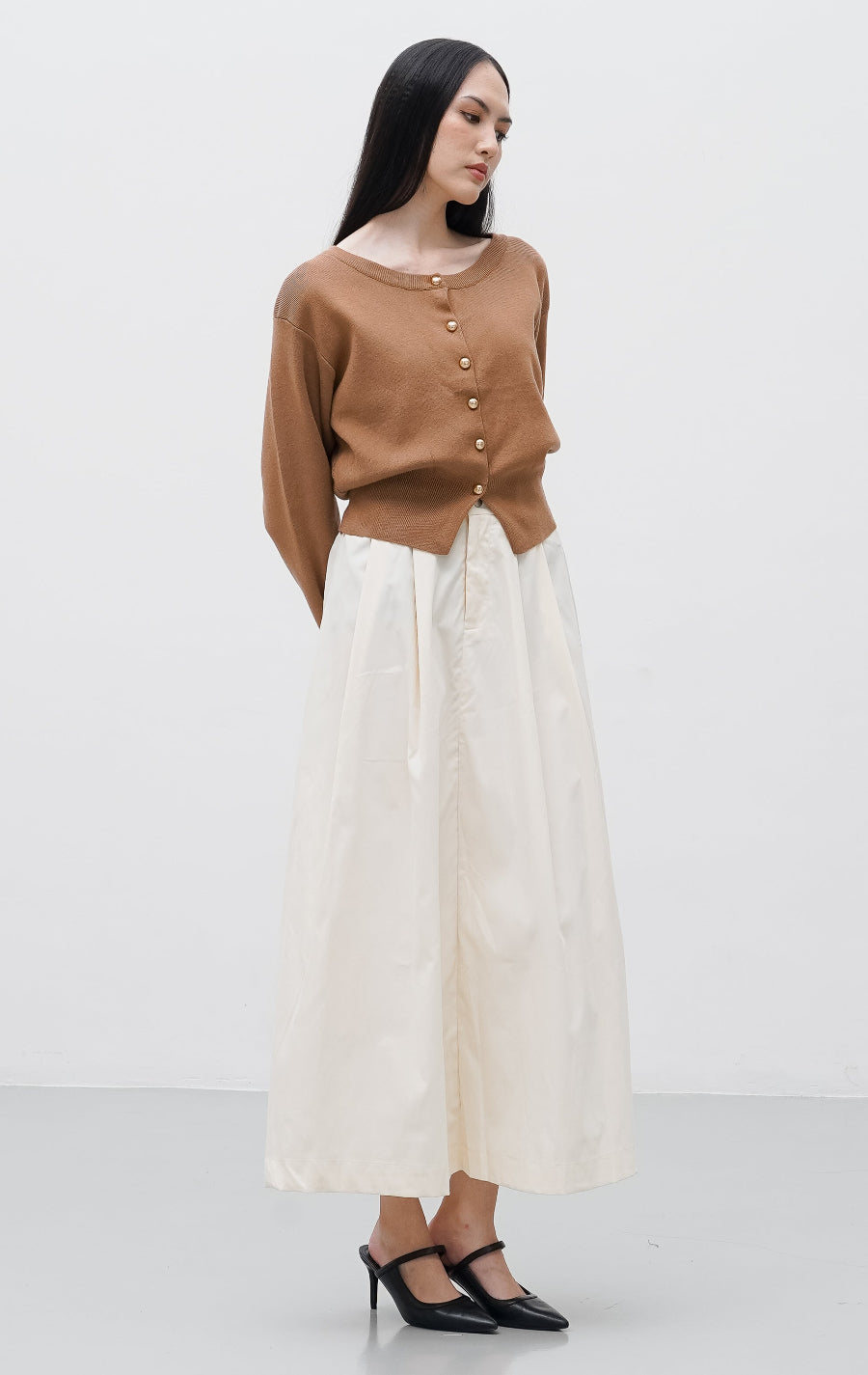 Riley Outer Brown