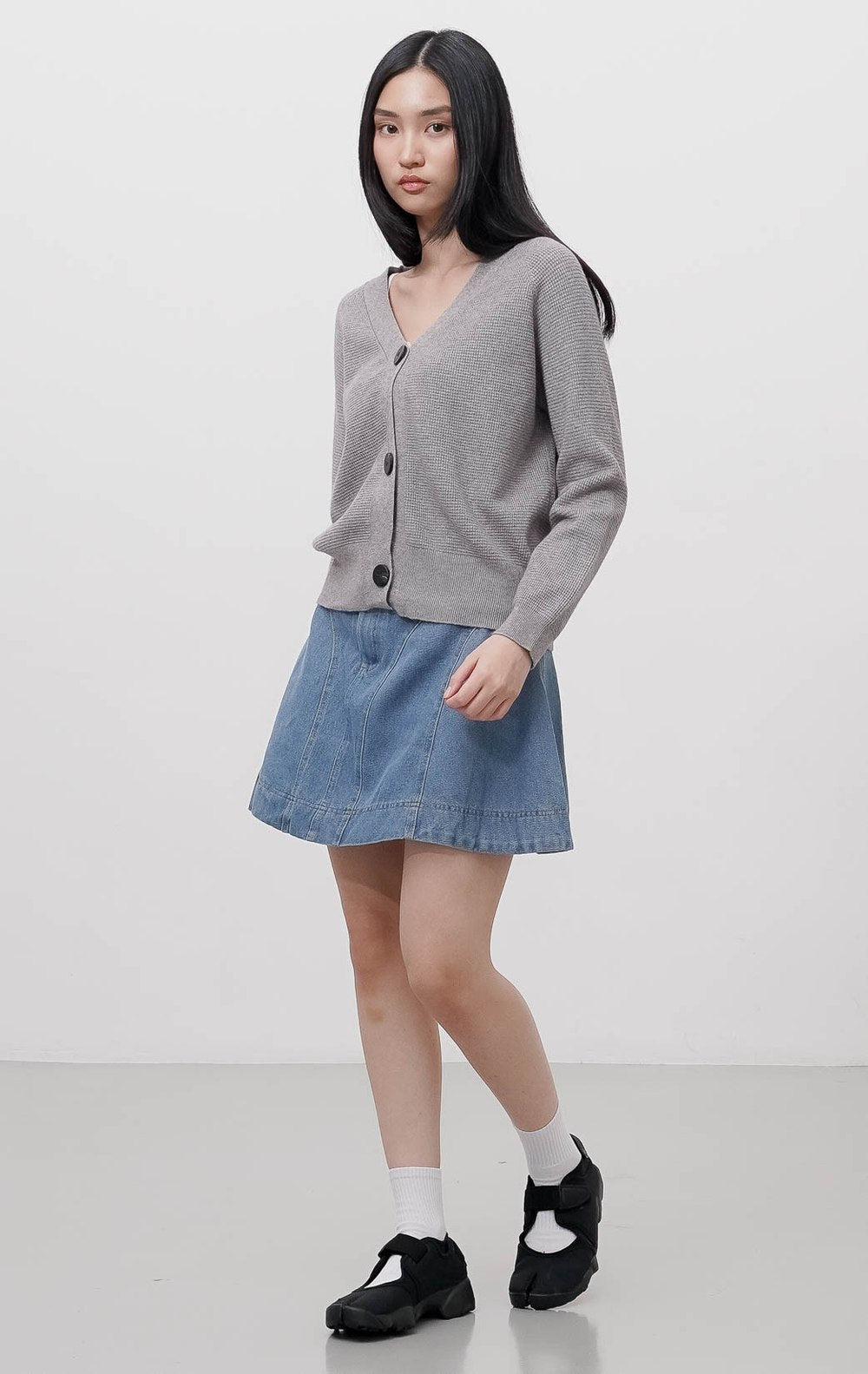 Keth Cardigan Grey