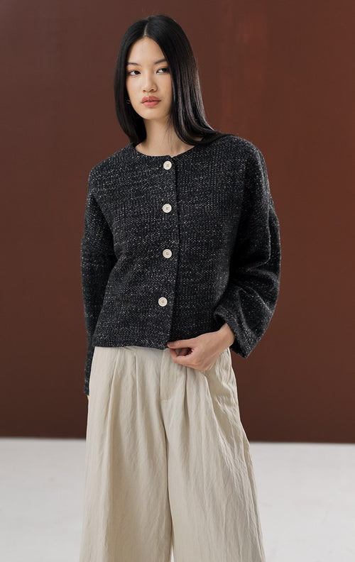 Ximora Outer Black