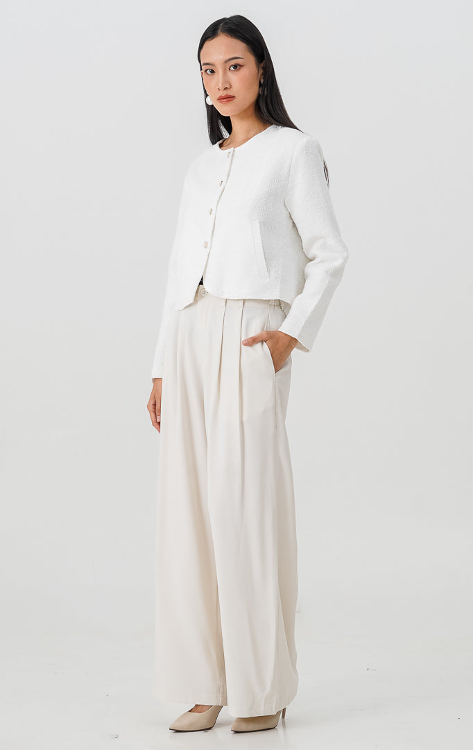 Verena Outer White