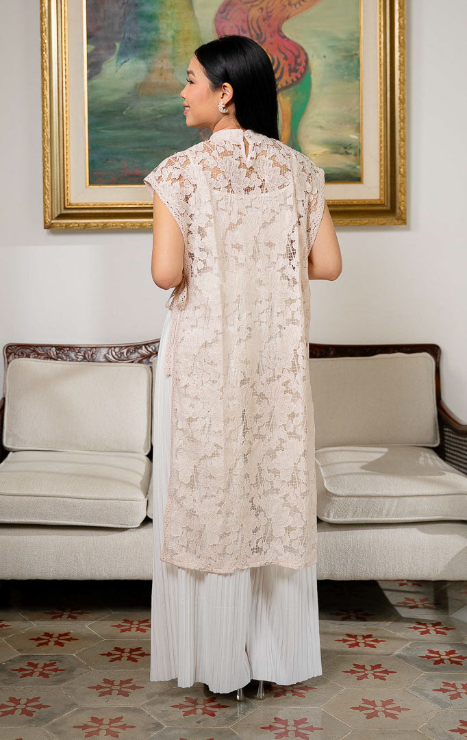 EID Aleeya Outer Pink