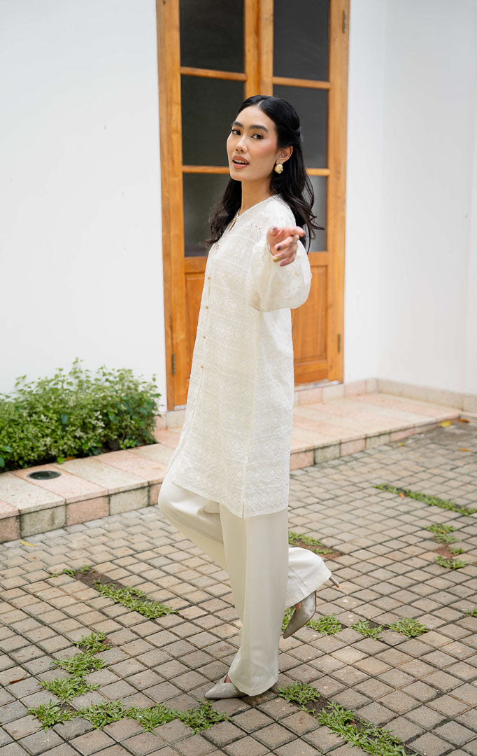EID Garini Outer Ivory