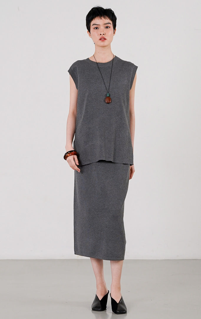 Mathieu Vest Dark Grey