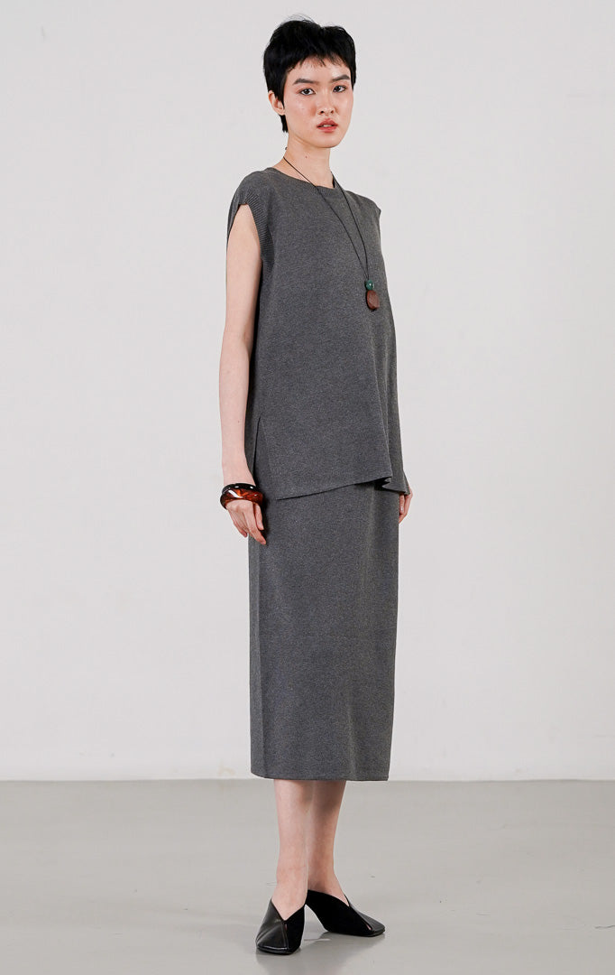 Mathieu Vest Dark Grey