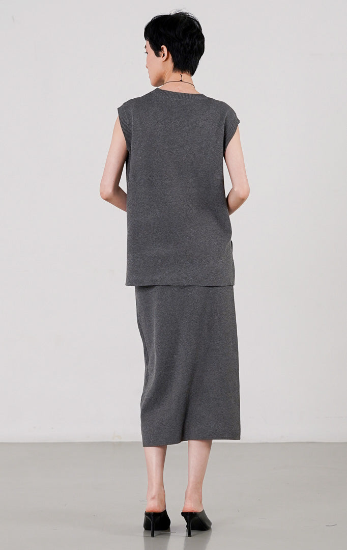 Mathieu Vest Dark Grey