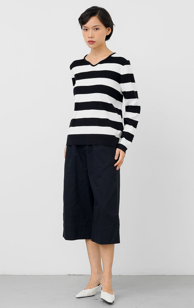 Thalassa Sweater Black