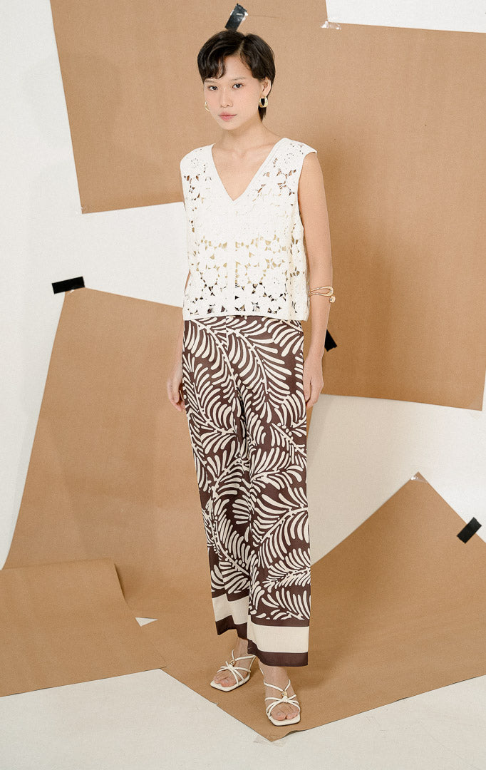 Josephina Vest White