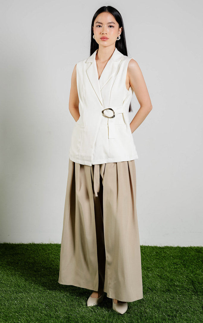 Quiney Vest Ivory