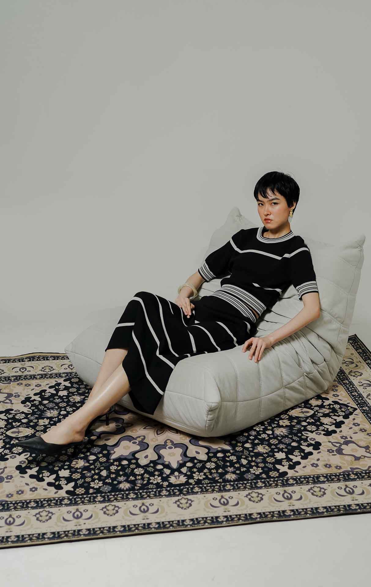 Esmeralda Knit Set Black Striped