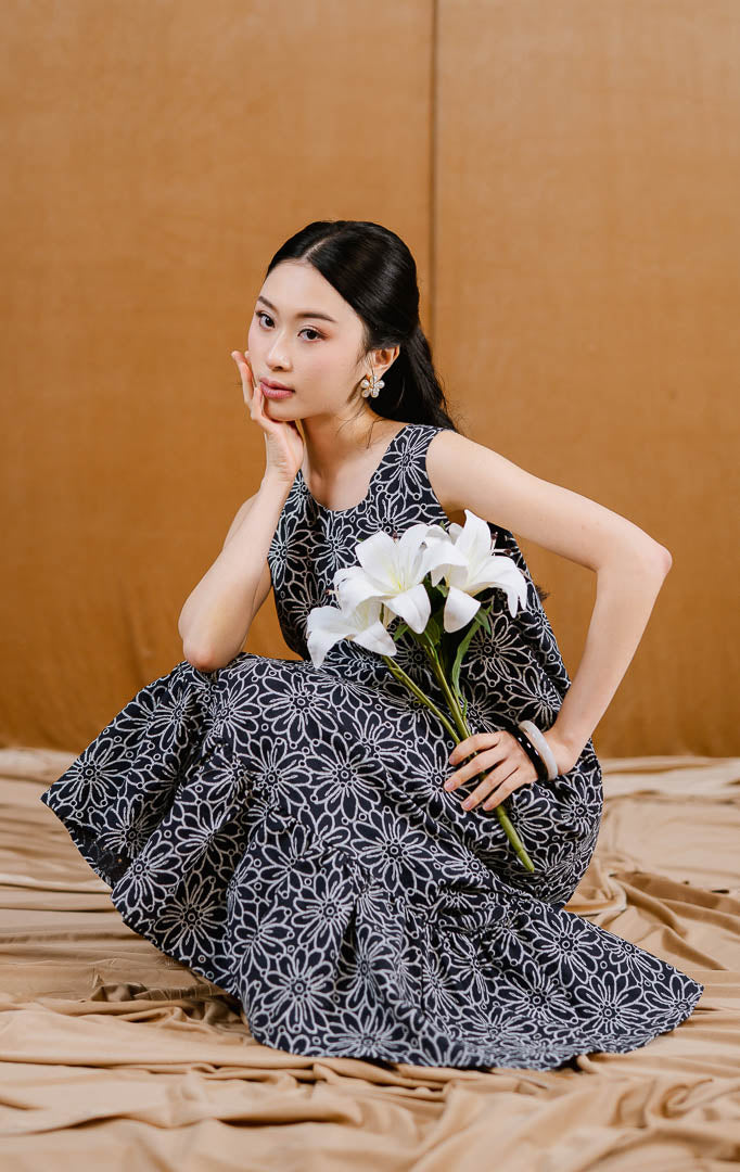 CNY Marigold Dress Navy