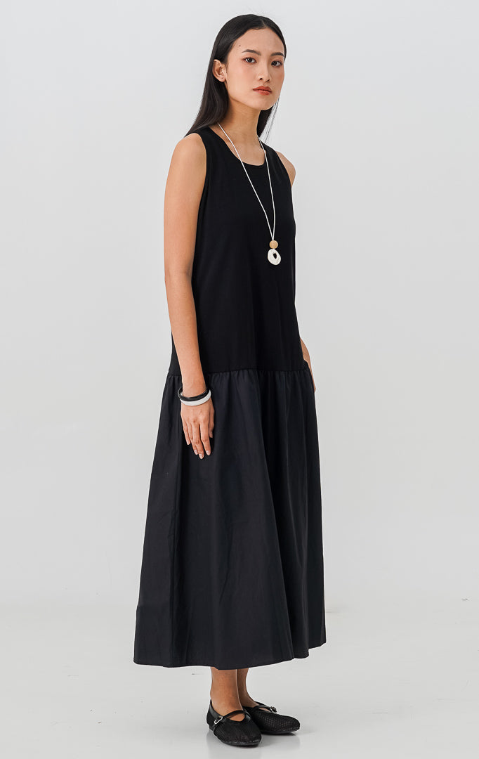 Lucienne Dress Black