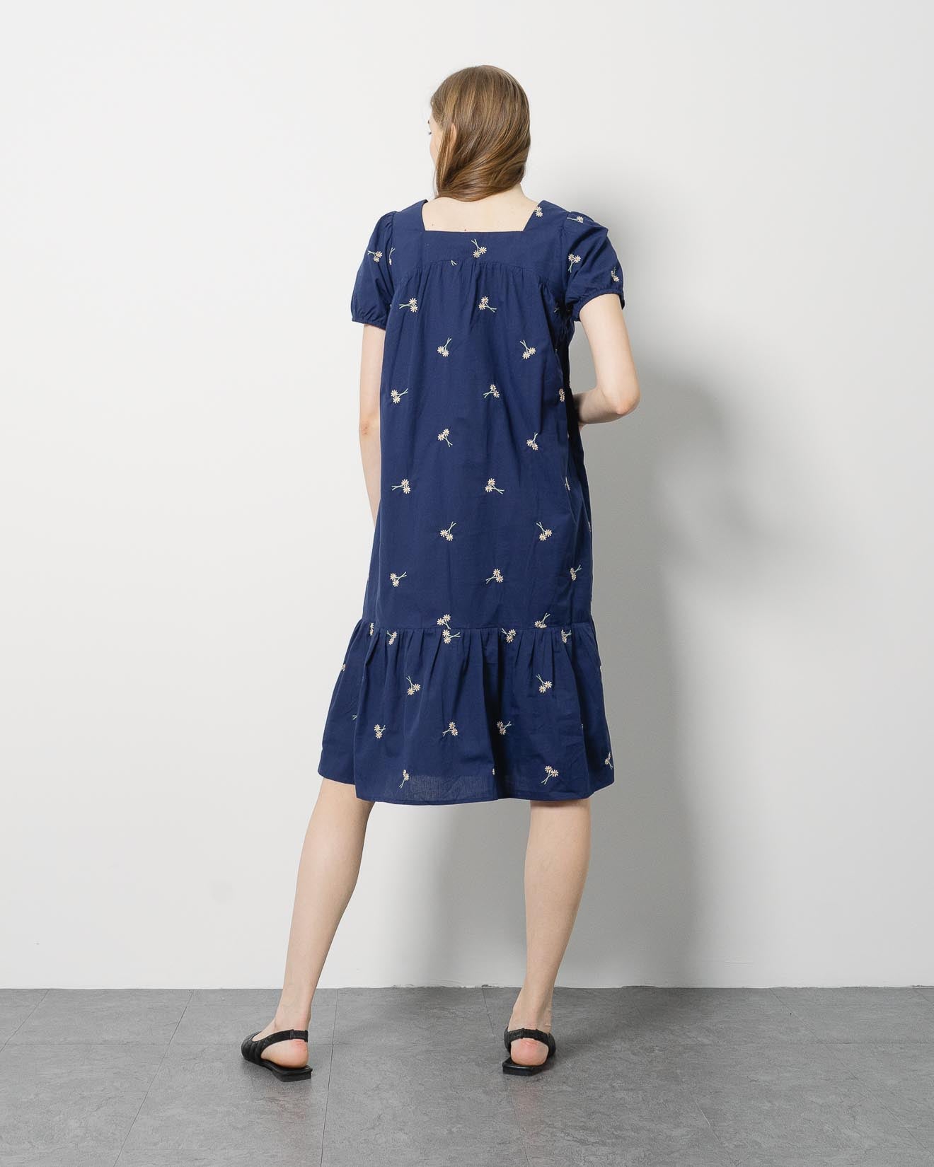 Sunny Navy Embroidery Ruffle Dress – 786902