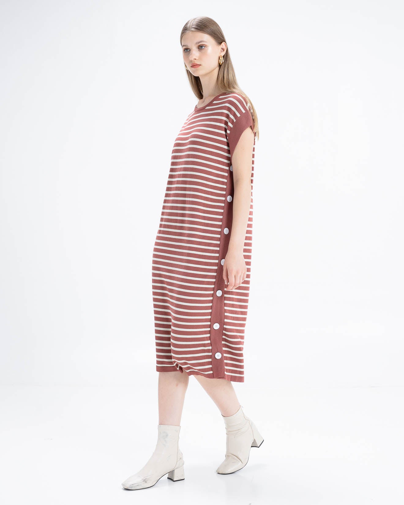 Gillian Side Button Knit Brick Dress – Dress Casual Wanita - 789330