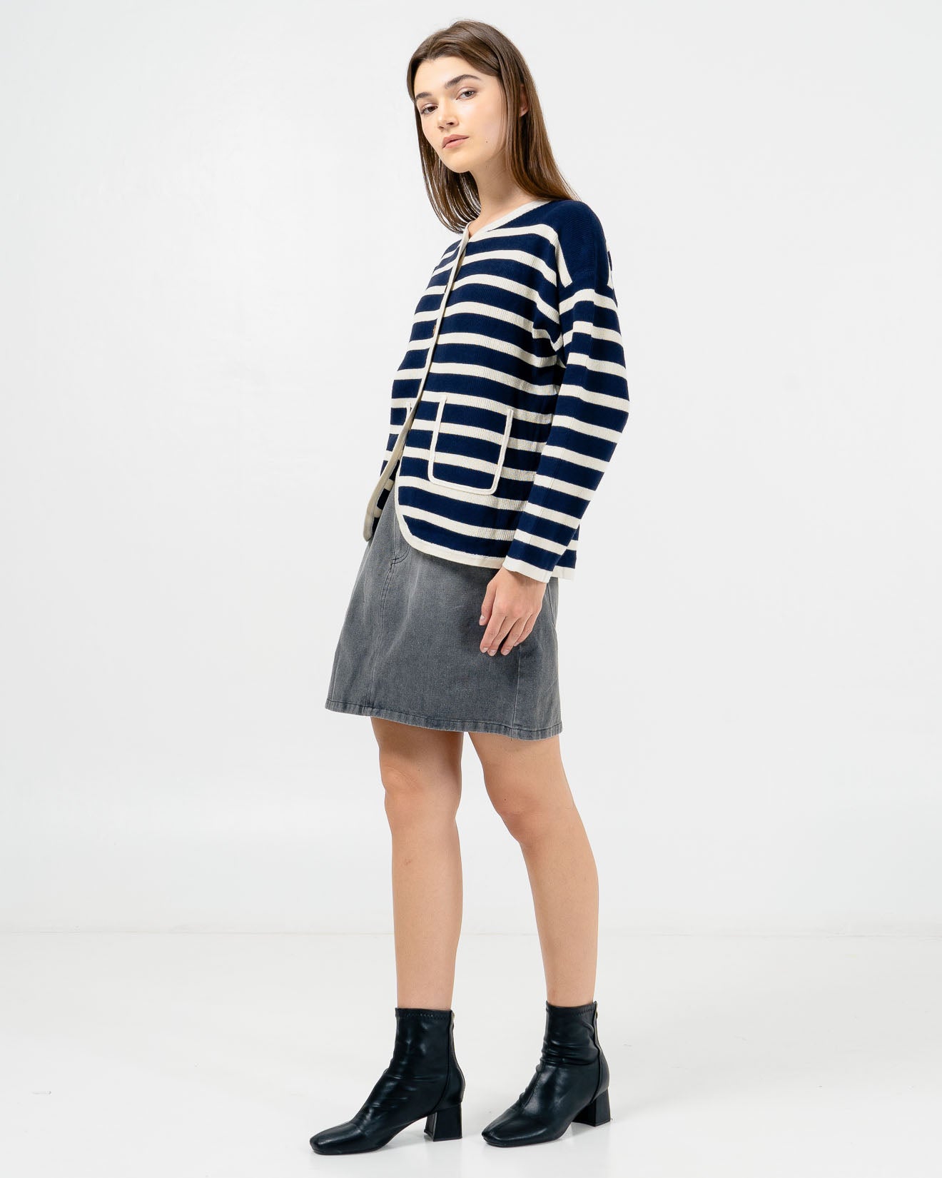 Larina Striped Navy Cardigan (RESTOCK) – Outer Knit Wanita Kekinian