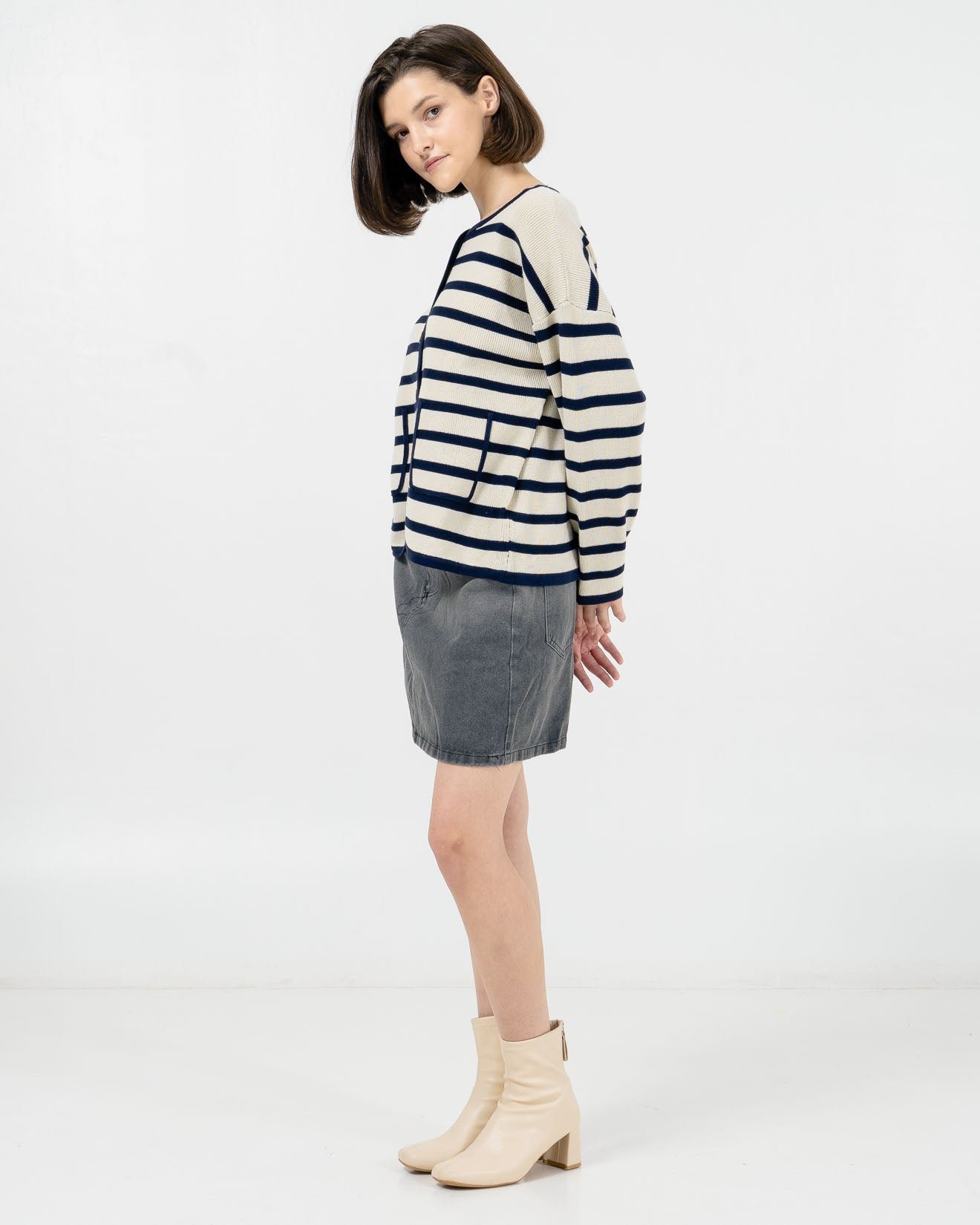 Larina Striped Ivory Cardigan (RESTOCK) – Outer Knit Wanita