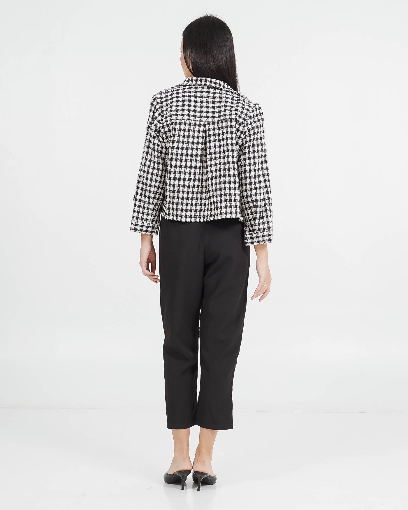 Tiara Gingham Outer Black