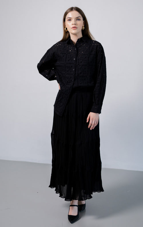Anne Crochet Black Shirt – Baju Atasan Wanita Kemeja Lengan Panjang