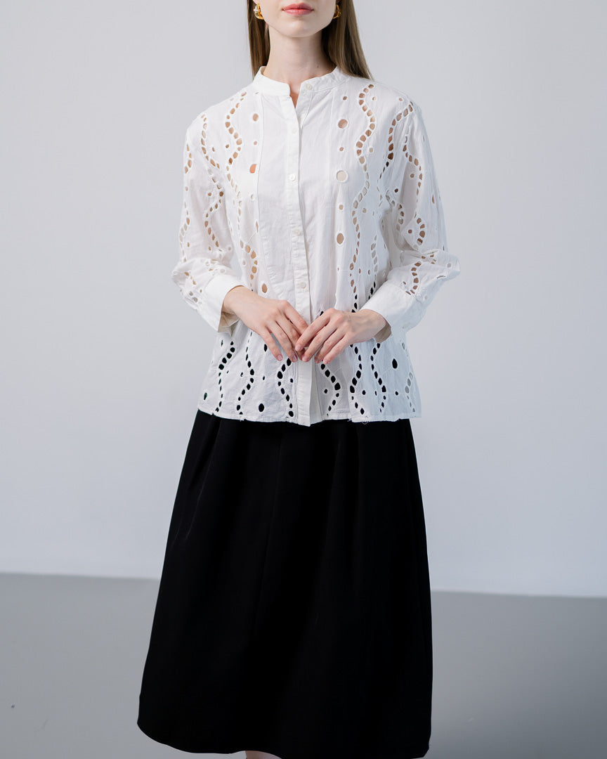 Kimora Crochet White Shirt – Atasan Blouse Wanita Lengan Panjang