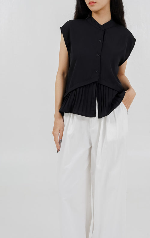 Maudy Sleeveless Pleats Black Top –  Baju Atasan Casual Wanita