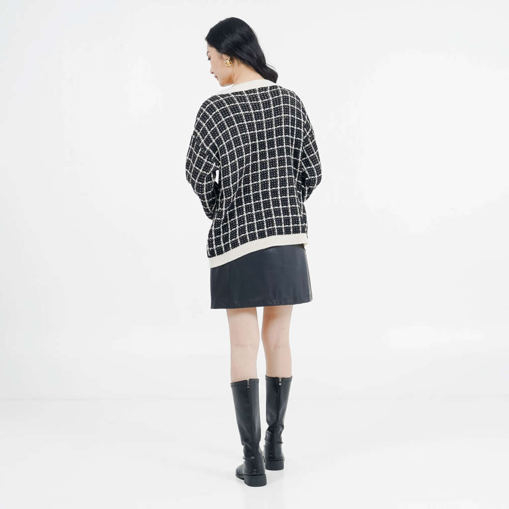 ES Disguise Cardigan Black