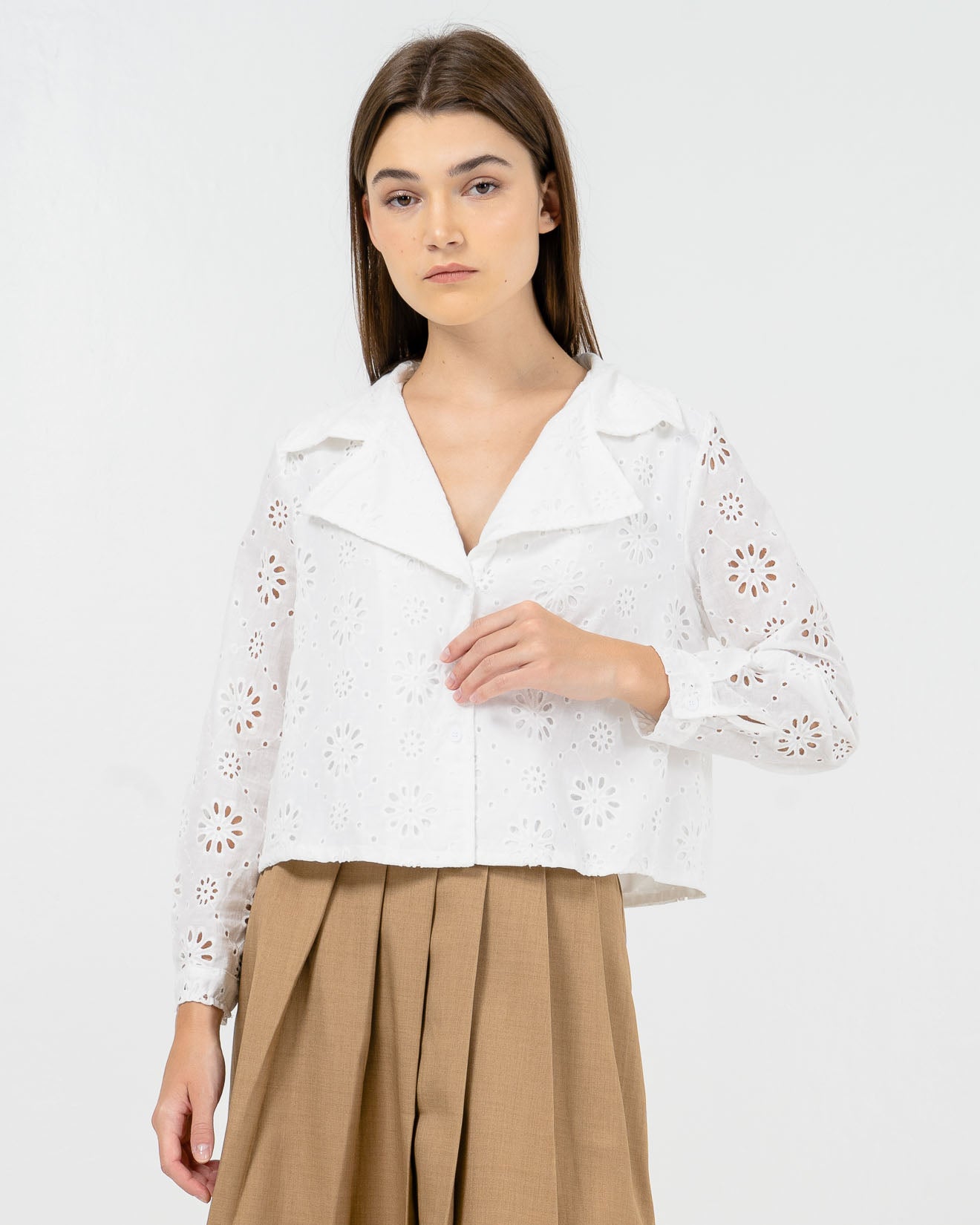 Selina Crochet White Top – Baju Atasan Wanita Lengan Panjang