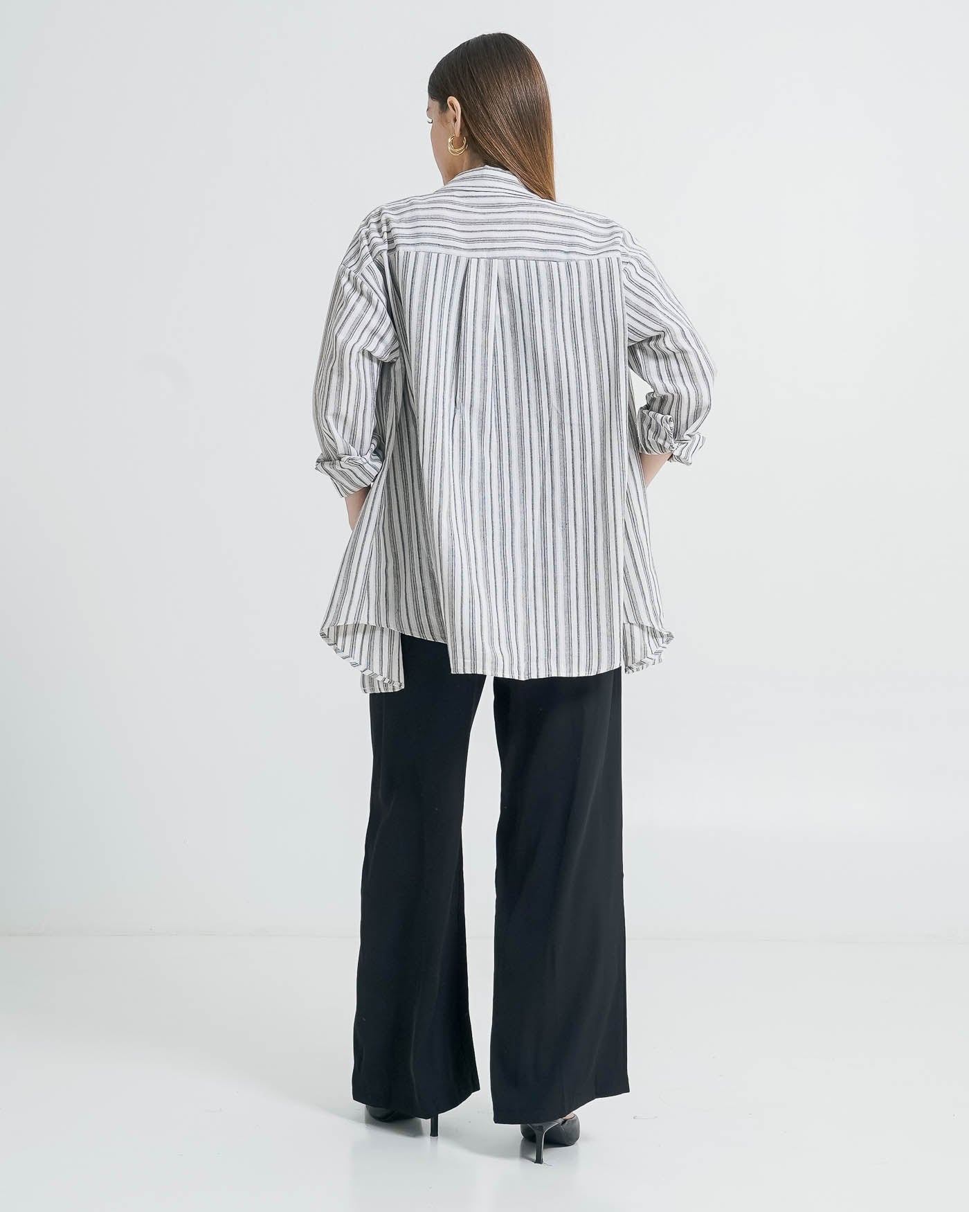 Marlie Striped Linen Black Shirt – Baju Atasan Kemeja Wanita Striped Lengan Panjang