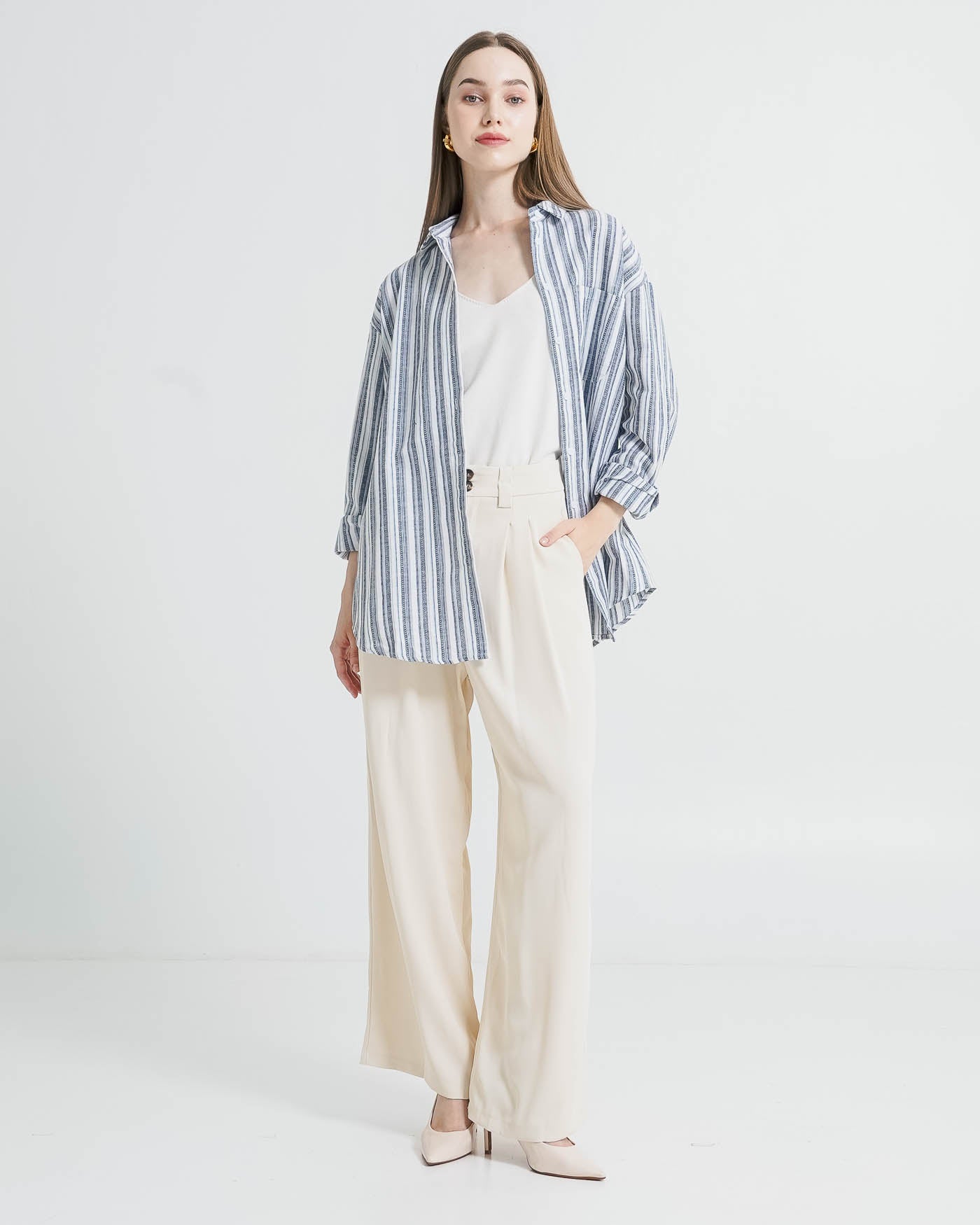 Marlie Striped Linen Blue Shirt – Atasan Kemeja Wanita Striped Lengan Panjang