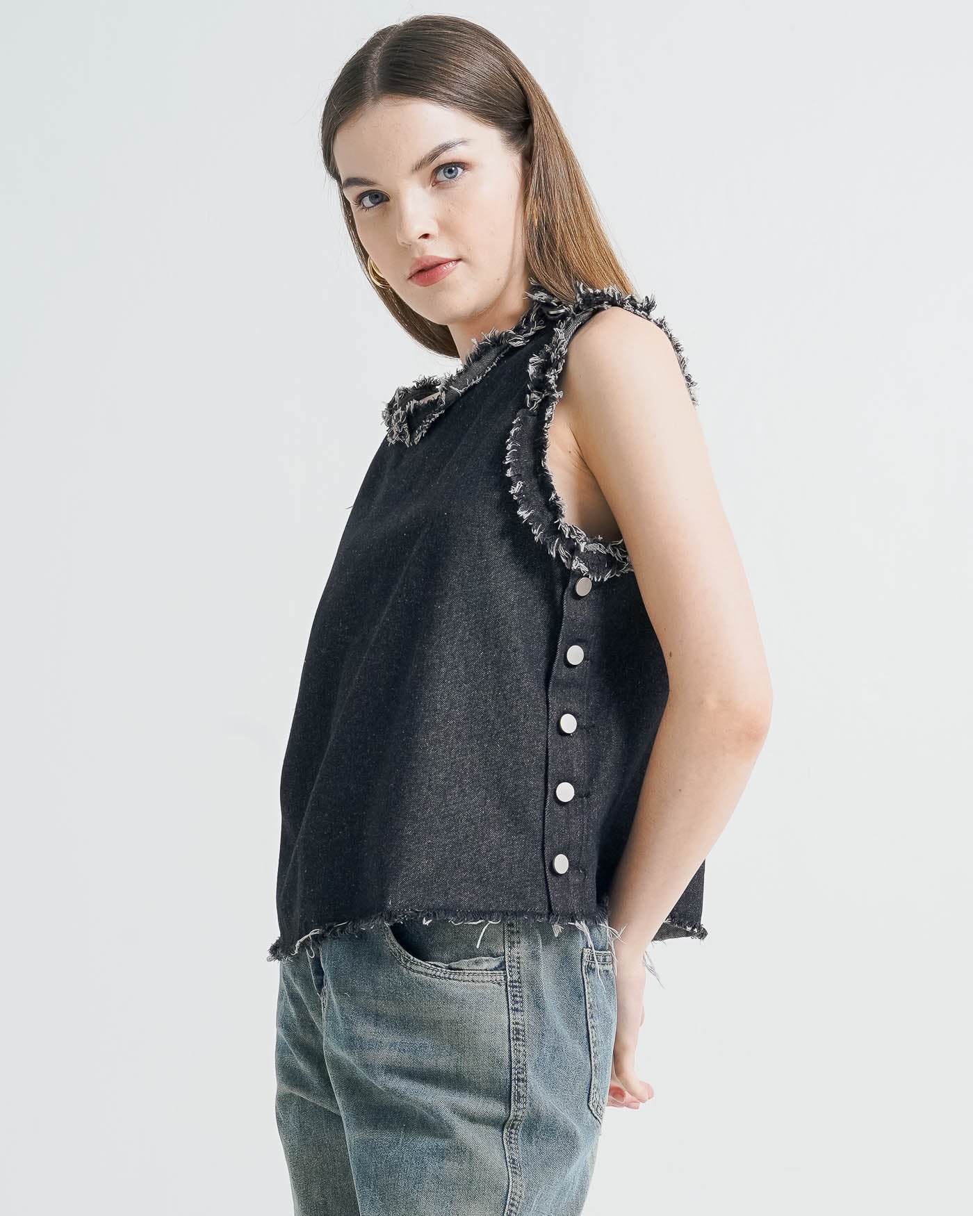 Logen Fringed Denim Black Vest - Vest Wanita Kekinian Tanpa Lengan