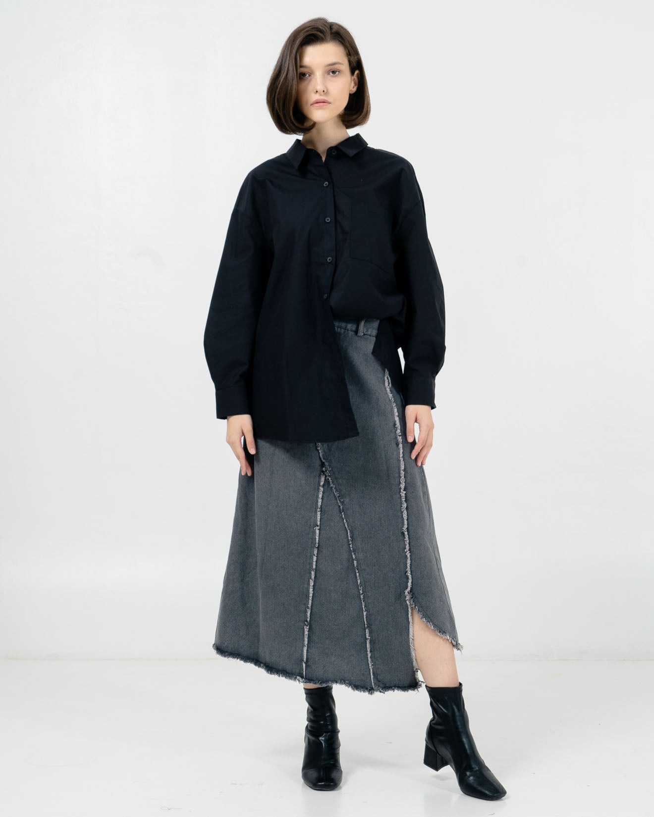 Naka Oversized Pocket Black Shirt - Baju Atasan Kemeja Wanita