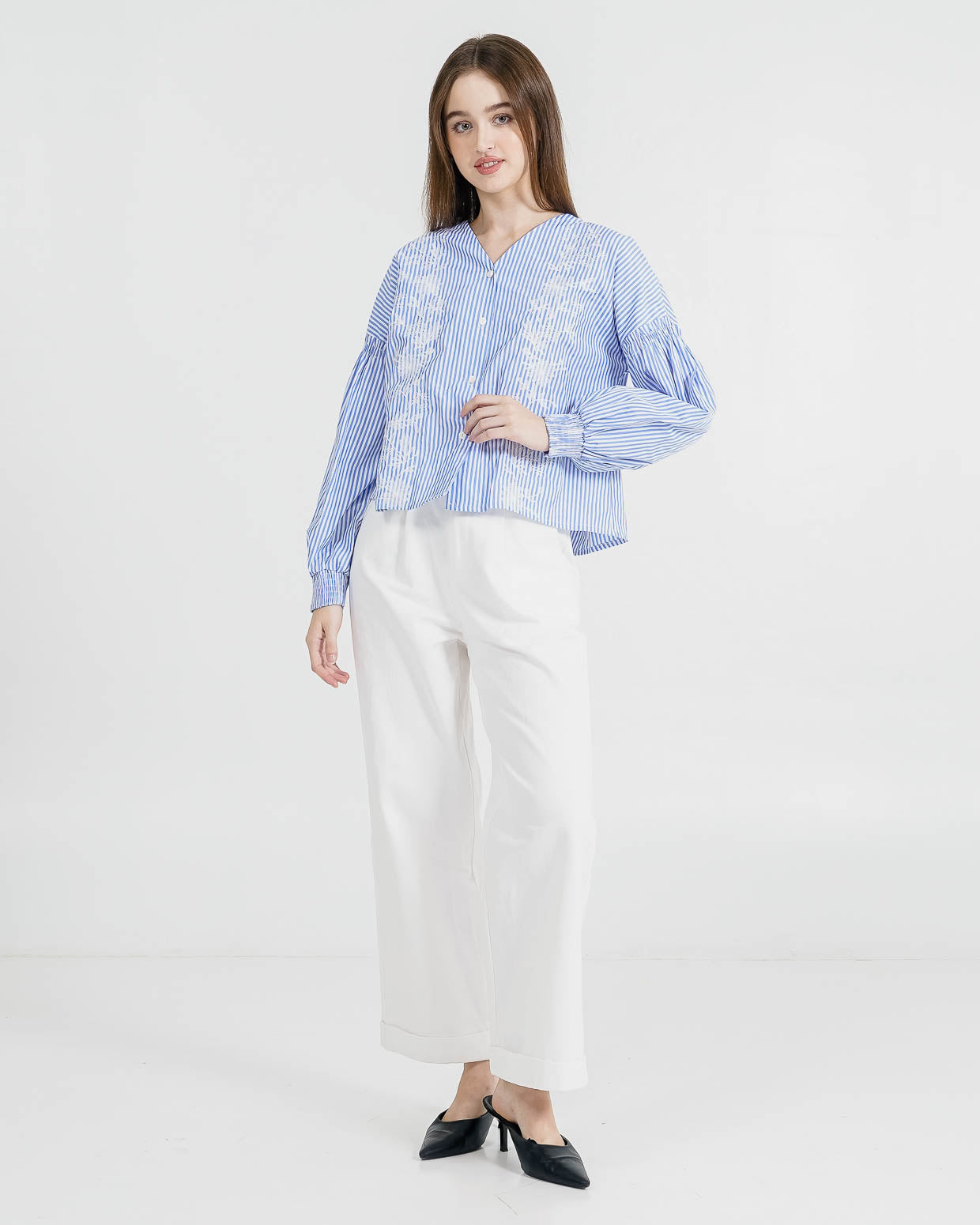 Avery Striped Embroidery Blue Top – Blose Wanita Casual