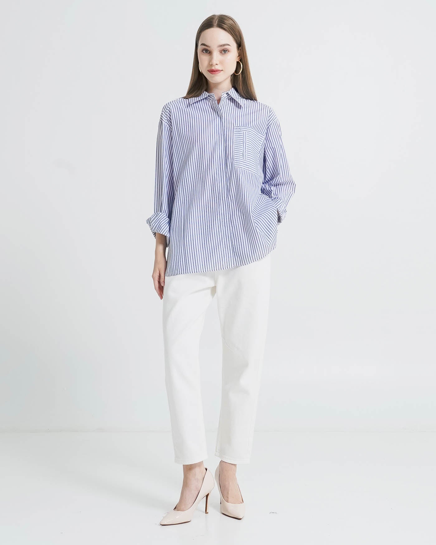 Rae Striped Oversized Blue Shirt – Kemeja Wanita Lengan Panjang