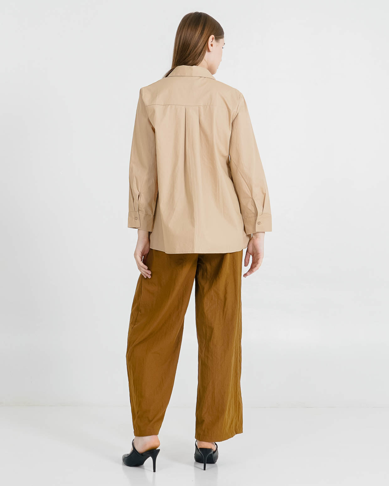 Erika Oversized Pleats Brown Shirt – Baju Atasan Wanita Hijab Friendly